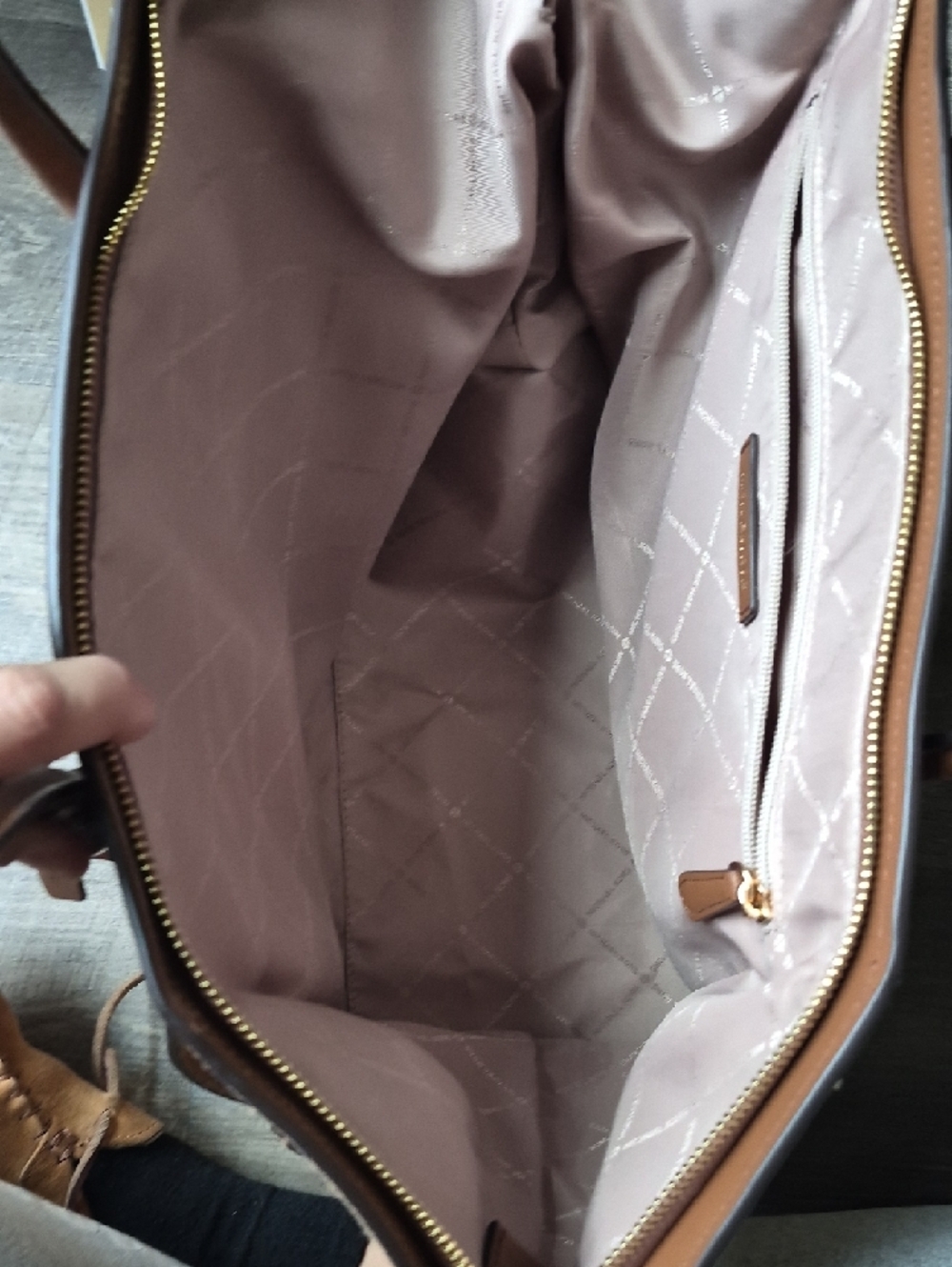 MICHAEL Michael Kors Avril Leather Top-Zip Satchel Extra Large Tode - Picture 11 of 16